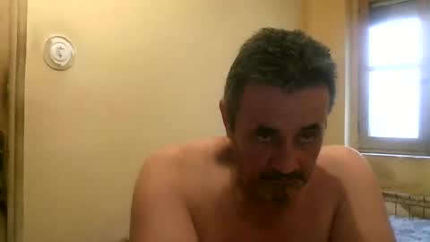 Snapshot of karlpal chatting on March 3, 5:07 pm karlpal online show from March 3, 5:07 pm