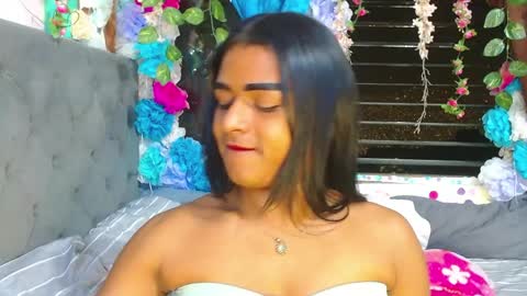 KARLY.  online show from March 28, 5:07 am