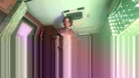 Snapshot of karmakazeee chatting on March 2, 12:02 am karmakazeee online show from March 2, 12:02 am