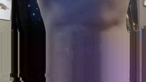 Snapshot of karnyx3 chatting on February 18, 6:04 am Karlos Montoya online show from February 18, 6:04 am