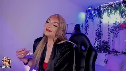  karol  online show from May 21, 1:29 pm