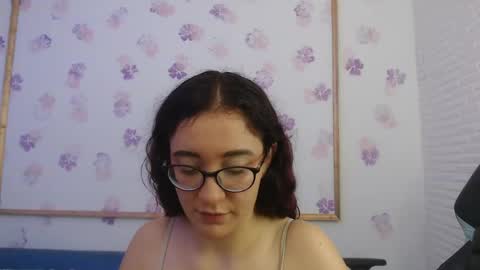Karol online show from May 3, 1:28 pm