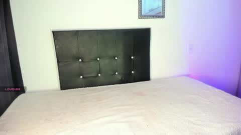 Snapshot of karol_say chatting on March 17, 3:44 am Karol Say online show from March 17, 3:44 am