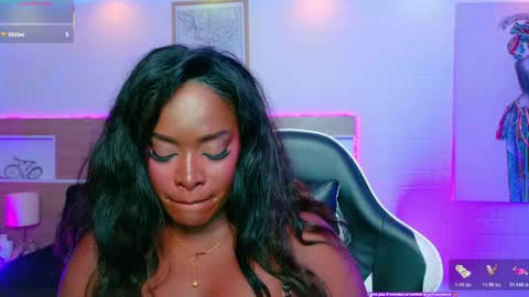 KAROL SCOTT online show from May 19, 10:05 pm