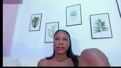 karol_w10 online show from November 4, 7:24 pm