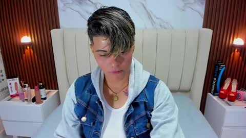 Karol and Luna online show from February 12, 2:56 am