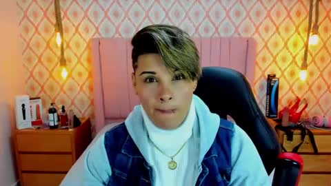 Karol and Luna online show from March 3, 3:08 am