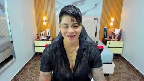 Karol and Luna online show from October 10, 11:04 pm