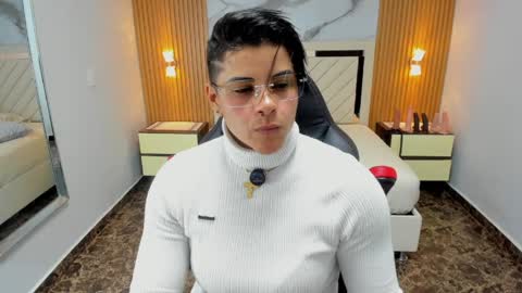 Karol and Luna online show from May 12, 7:55 pm