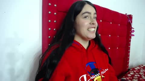 Snapshot of karolay_su chatting on January 2, 6:29 am ARIANNA online show from January 2, 6:29 am