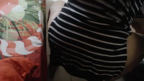karolbb21 online show from May 11, 4:04 pm