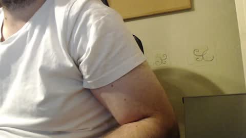 Snapshot of karolhorny96 chatting on June 19, 9:07 pm Karol online show from June 19, 9:07 pm