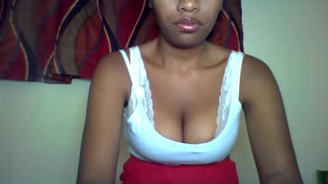 karoliee online show from June 3, 10:18 am