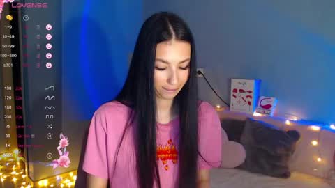 Kira online show from May 19, 1:56 am