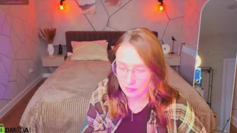 Karolina online show from April 4, 9:40 am