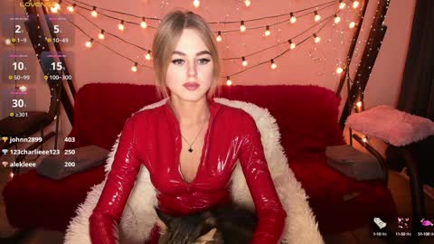Snapshot of karolinahayes chatting on January 18, 1:51 pm KarolinaHayes online show from January 18, 1:51 pm