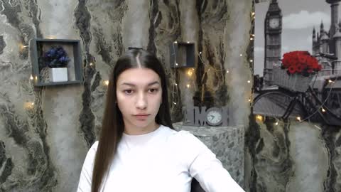 Karolina online show from December 18, 7:26 am