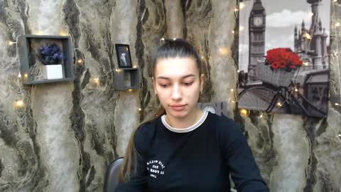 Karolina online show from December 30, 9:59 am