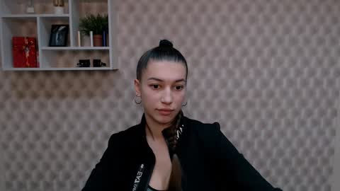 Karolina online show from January 16, 10:10 am