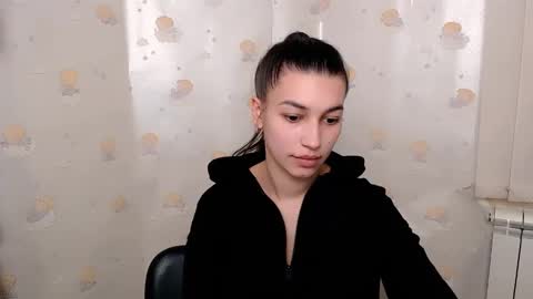 Karolina online show from February 4, 10:00 am