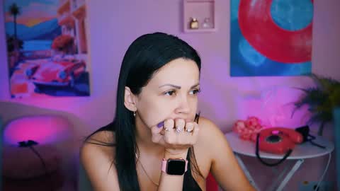 Karolina online show from December 5, 6:00 pm