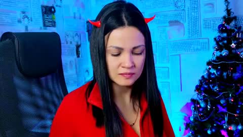 Karolina online show from December 24, 7:11 pm