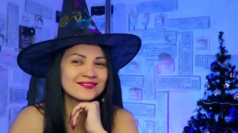 Karolina online show from December 31, 11:31 am