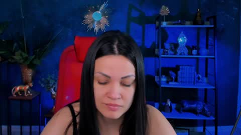 Karolina online show from February 3, 11:20 am