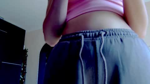 karoline121 online show from October 5, 9:07 am