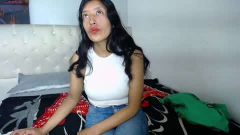 Snapshot of karoline_66 chatting on December 6, 4:47 am Karoline 66 online show from December 6, 4:47 am
