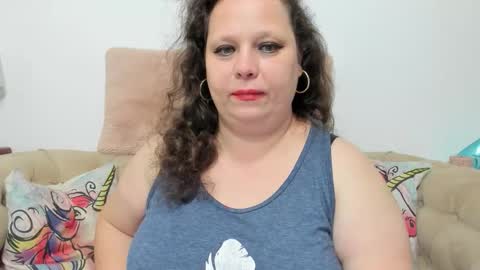 Snapshot of karolinejoyy chatting on November 21, 11:58 pm KarolineJoyy online show from November 21, 11:58 pm