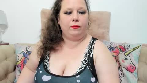 Snapshot of karolinejoyy chatting on February 14, 8:38 pm KarolineJoyy online show from February 14, 8:38 pm