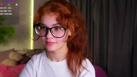 lina online show from May 10, 1:49 pm