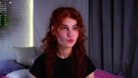 lina online show from May 25, 2:12 pm