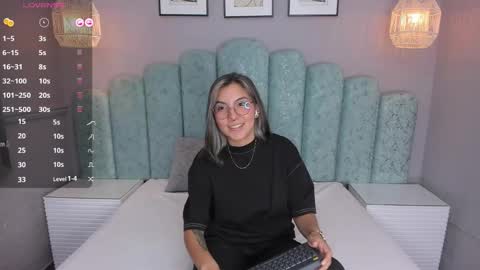 Karol Santos online show from December 17, 7:29 am