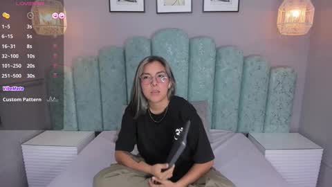 Karol Santos online show from December 30, 7:15 am
