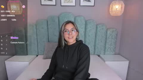 Karol Santos online show from February 5, 9:57 am
