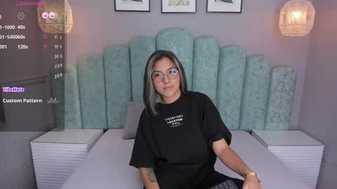 Karol Santos online show from February 7, 7:18 am