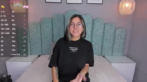Karol Santos online show from March 9, 9:35 am