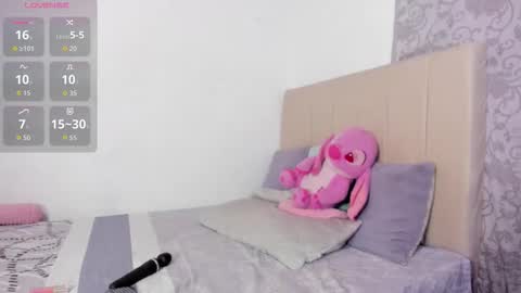 karolsexyy online show from March 4, 11:33 pm