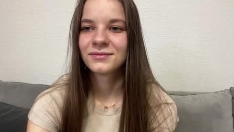 Lia online show from May 14, 4:03 pm