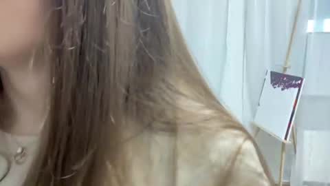 Lia online show from June 20, 4:10 pm