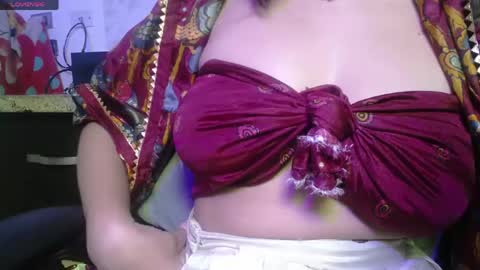 Snapshot of kashvi_ chatting on May 14, 8:15 pm kasvhi online show from May 14, 8:15 pm