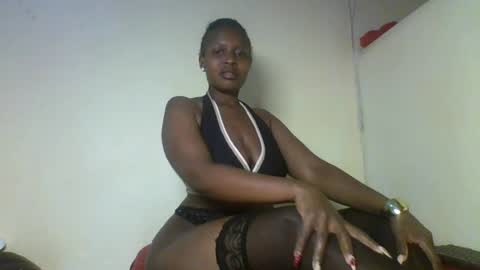 kashy_ online show from June 22, 5:43 pm