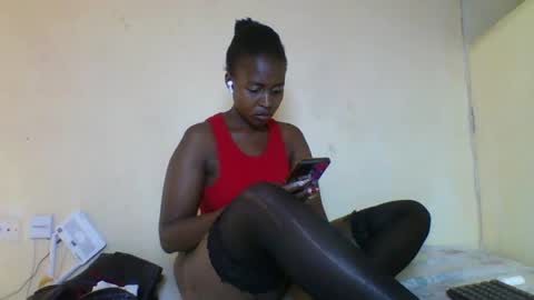 kashy_ online show from June 24, 7:02 pm