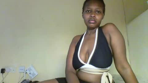 kashy_ online show from July 5, 9:16 am