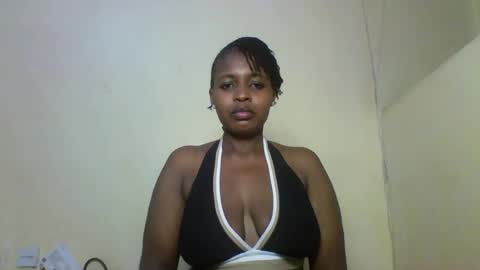 kashy_ online show from July 10, 1:58 pm