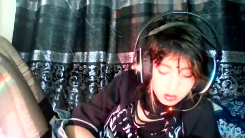 kasskittenboy30 online show from June 14, 5:37 pm