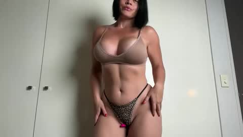 Kat online show from November 11, 11:21 am