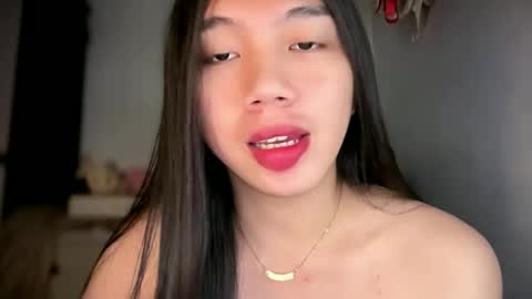 Snapshot of kat_hollandx chatting on February 14, 10:01 am Majesty online show from February 14, 10:01 am